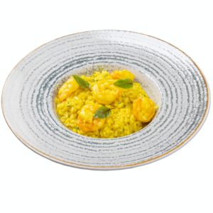 Shrimp risotto with turmeric